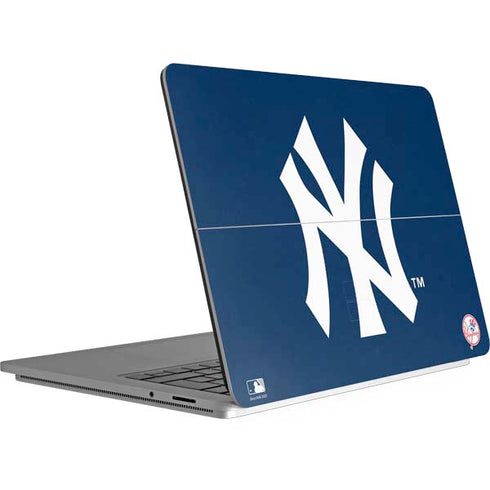MLB New York Yankees - Solid Distressed Surface Laptop Studio Skin